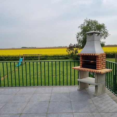 Maison De Vacances Situee Entre Liege, Tongres Et Vise Slins Exterior foto